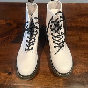 Dr Martin 1460 boots